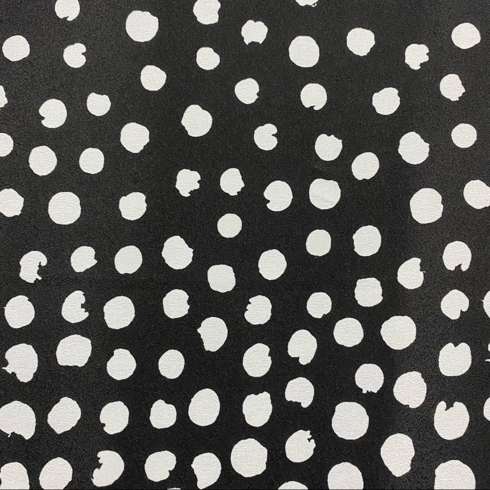 Tahari Arthur S Levine Shift Dress Size 2 Black White Dots Long Sleeve Lined - Picture 5 of 5